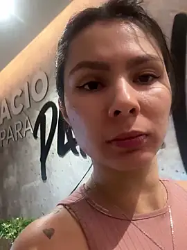 Snapshot of SofiaG_ chatting on 14, 2, 2025 SofiaG  online show from 14, 2, 2025