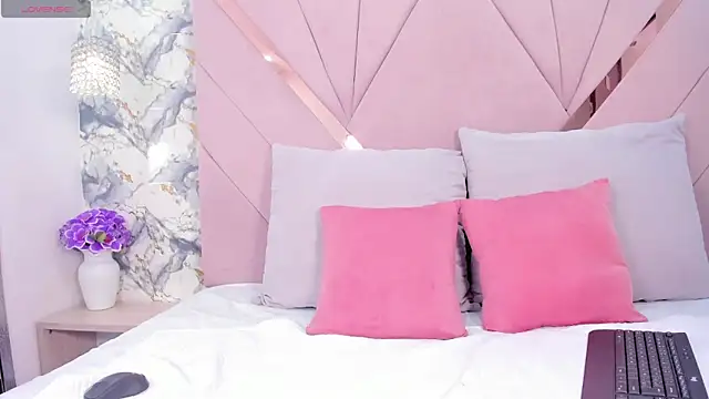 kaylin jann online show from 6, 11, 2025