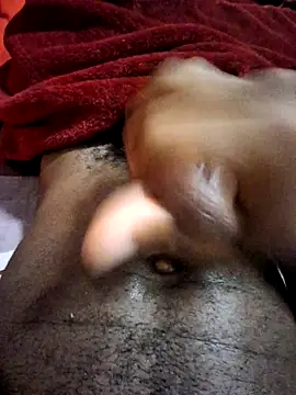 Snapshot of thiefre chatting on 9, 11, 2025 thiefre online show from 9, 11, 2025