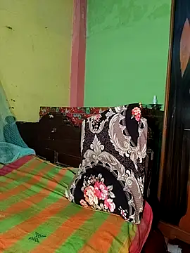 Hunter boy9 online show from 13, 4, 2026