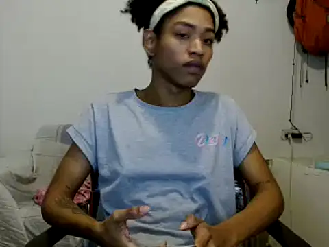 miriam775 online show from 2, 10, 2025