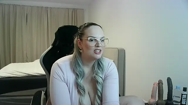 Jujuicy 97 online show from 20, 2, 2026