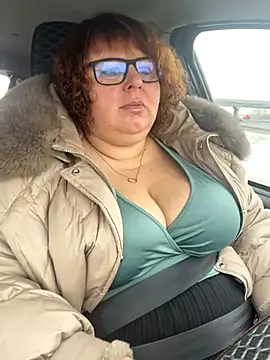 Snapshot of Tania-myr87_ZD chatting on 3, 12, 2024 Tania-myr87 ZD online show from 3, 12, 2024