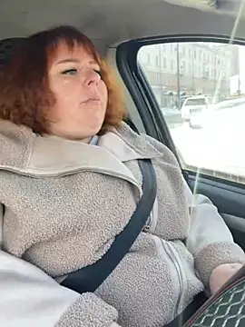 Snapshot of Tania-myr87_ZD chatting on 17, 2, 2025 Tania-myr87 ZD online show from 17, 2, 2025