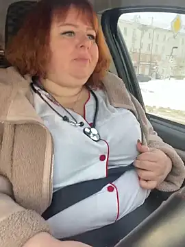 Snapshot of Tania-myr87_ZD chatting on 18, 2, 2025 Tania-myr87 ZD online show from 18, 2, 2025