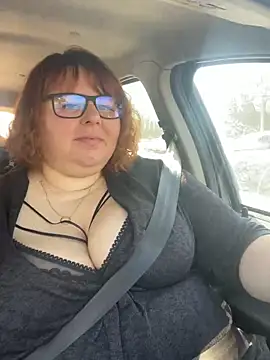 Snapshot of Tania-myr87_ZD chatting on 15, 3, 2025 Tania-myr87 ZD online show from 15, 3, 2025