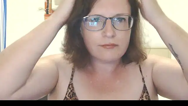 CrimsonMistress online show from 8, 3, 2026