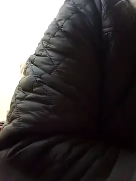 JasminePham online show from 7, 2, 2025