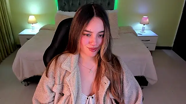  Charlotte evans 1 online show from 13, 4, 2026