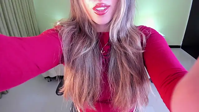 Snapshot of _Charlotte_evans_1 chatting on 13, 7, 2026 Charlotte evans 1 online show from 13, 7, 2026