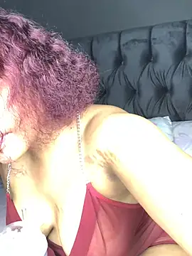 Anaelle24 online show from 15, 1, 2025