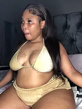 Anaelle24 online show from 9, 3, 2025