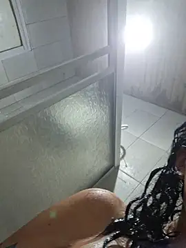 Snapshot of Sweet-diamondxxx chatting on 13, 11, 2025 Sweet-diamondxxx online show from 13, 11, 2025