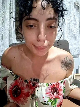 Sweet-diamondxxx online show from 27, 3, 2026