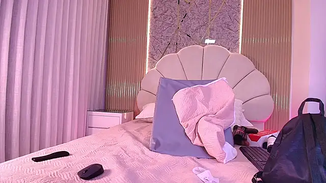 aisha sh online show from 11, 11, 2025