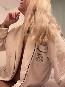 EmyLana online show from 13, 1, 2026