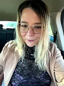 EmyLana online show from 18, 3, 2026