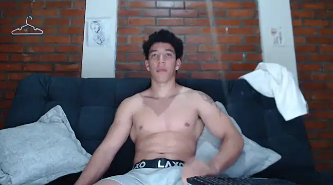 Snapshot of ethan_noir chatting on 15, 12, 2024 ethan noir online show from 15, 12, 2024