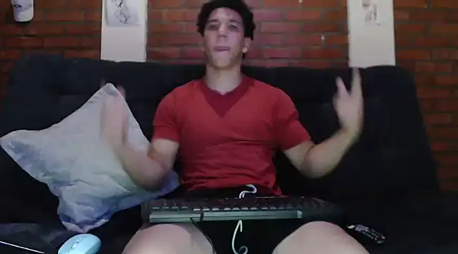 Snapshot of ethan_noir chatting on 24, 12, 2024 ethan noir online show from 24, 12, 2024