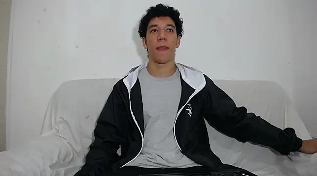 Snapshot of ethan_noir chatting on 21, 2, 2025 ethan noir online show from 21, 2, 2025