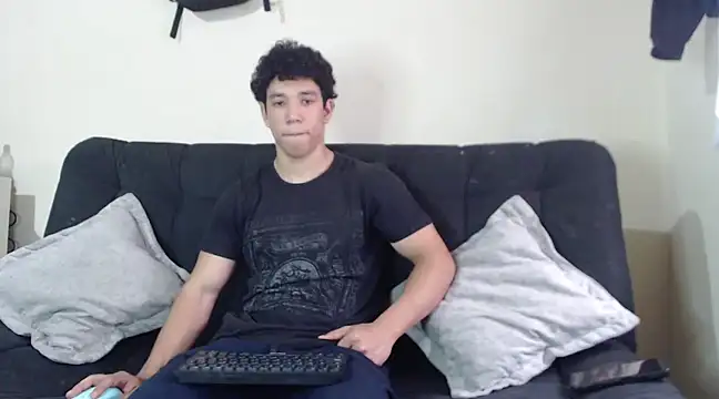 Snapshot of ethan_noir chatting on 10, 3, 2025 ethan noir online show from 10, 3, 2025