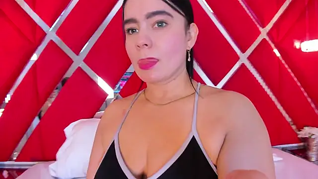 SusanCouper online show from 8, 4, 2026