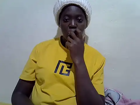 Snapshot of pretty_tallgirl chatting on 24, 6, 2026 pretty tallgirl online show from 24, 6, 2026