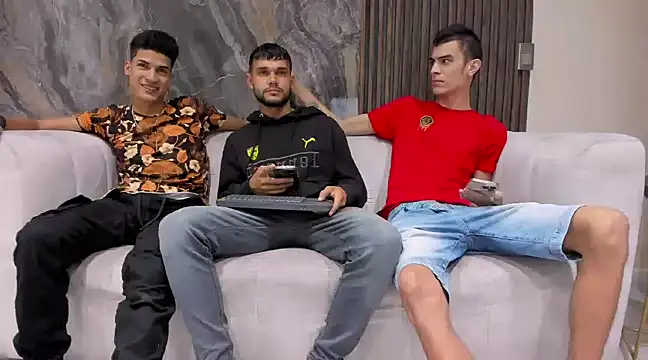 hot day online show from 24, 12, 2024