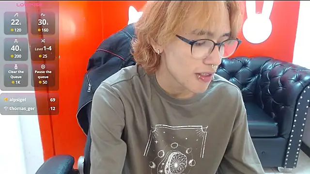 Snapshot of Stephan_Queens chatting on 10, 12, 2024 Stephan Queens online show from 10, 12, 2024