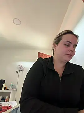 Snapshot of Im_Amelia chatting on 8, 7, 2026 Im Amelia online show from 8, 7, 2026