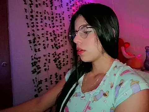 Snapshot of Adararose1 chatting on 9, 2, 2025 Adararose1 online show from 9, 2, 2025