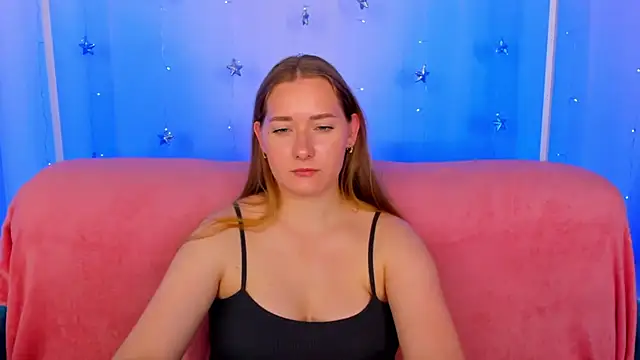 Snapshot of AlinaVice chatting on 18, 5, 2026 AlinaVice online show from 18, 5, 2026