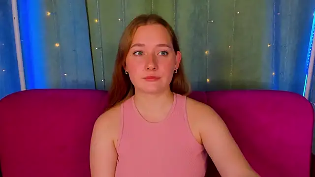 Snapshot of AlinaVice chatting on 9, 6, 2026 AlinaVice online show from 9, 6, 2026