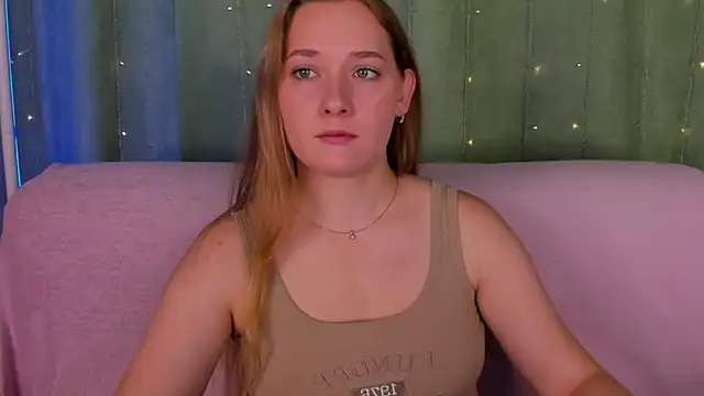 Snapshot of AlinaVice chatting on 17, 7, 2026 AlinaVice online show from 17, 7, 2026