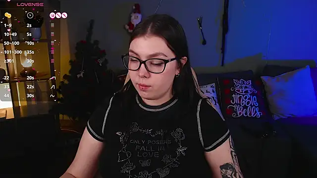 Arizonaa Muse online show from 11, 1, 2025