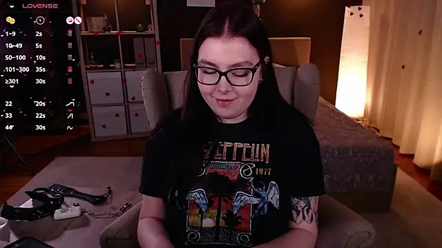 Arizonaa Muse online show from 21, 2, 2025