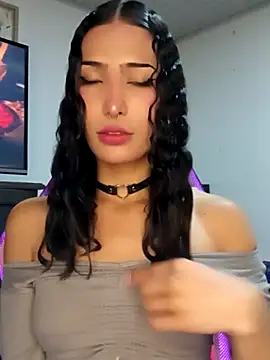 Lanna hott  online show from 16, 9, 2025