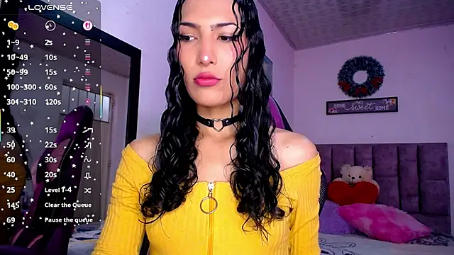 Lanna hott  online show from 6, 6, 2026