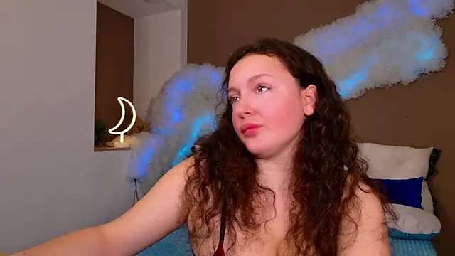 GloriNichols online show from 13, 11, 2025