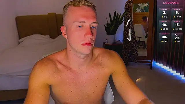 Snapshot of tommy_cumfinger chatting on 4, 12, 2025 tommy cumfinger online show from 4, 12, 2025