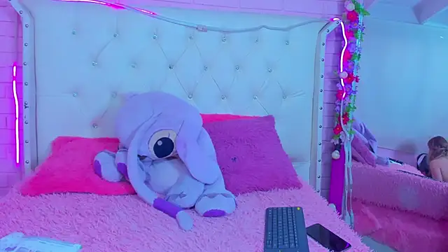 Melissa walker  online show from 6, 3, 2025