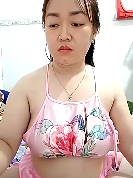 VyOanh2K online show from 10, 3, 2025