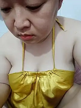 Snapshot of VyOanh2K chatting on 27, 5, 2026 VyOanh2K online show from 27, 5, 2026