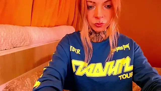 Snapshot of InesGold chatting on 10, 2, 2026 InesGold online show from 10, 2, 2026