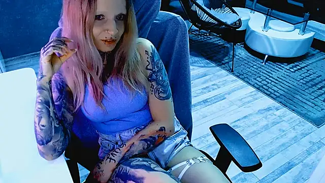 Snapshot of InesGold chatting on 18, 4, 2026 InesGold online show from 18, 4, 2026