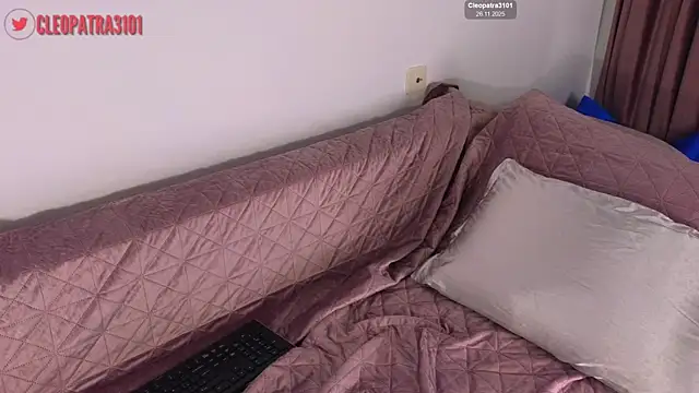 Cleopatra3101 online show from 26, 11, 2025