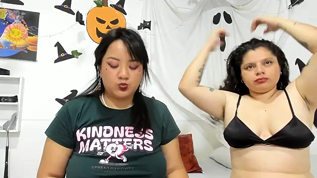 Karol IsabelCouple online show from 25, 10, 2025