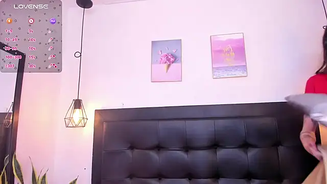 Snapshot of sweet_abby1 chatting on 12, 12, 2024 sweet abby1 online show from 12, 12, 2024