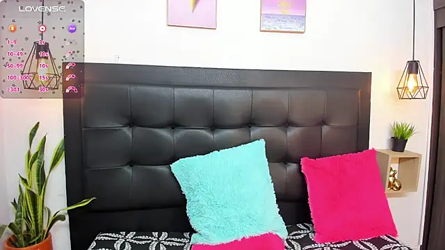 Snapshot of sweet_abby1 chatting on 7, 2, 2025 sweet abby1 online show from 7, 2, 2025