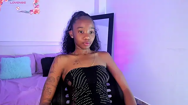 Snapshot of Rihana_hot01 chatting on 23, 1, 2025 Rihana hot01 online show from 23, 1, 2025